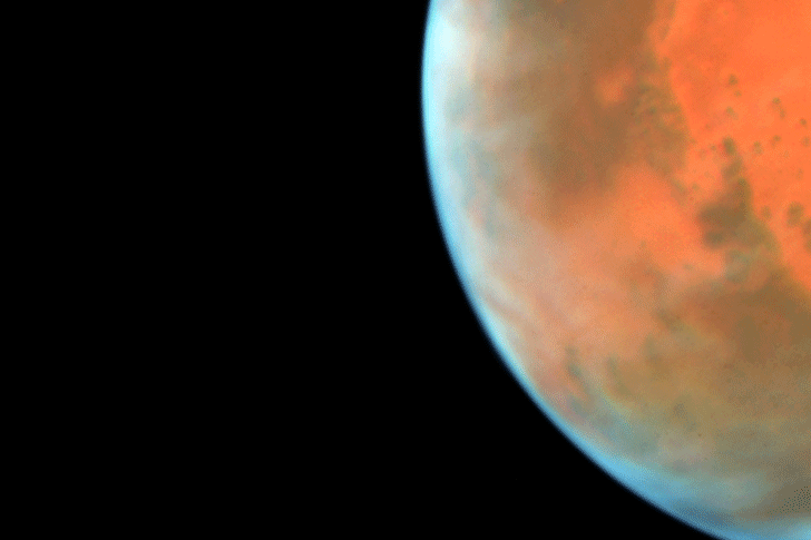 Animation: Phobos um kreist den Mars